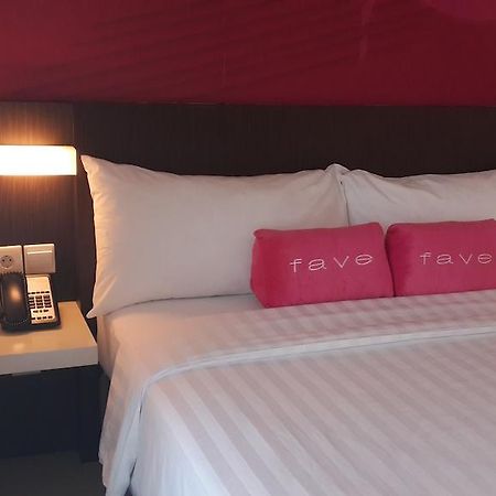 Favehotel Pluit Junction Jakarta Exteriör bild