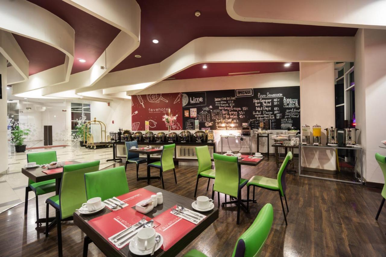 Favehotel Pluit Junction Jakarta Exteriör bild