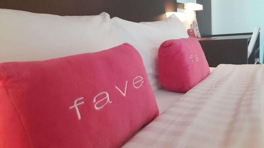Favehotel Pluit Junction Jakarta Exteriör bild
