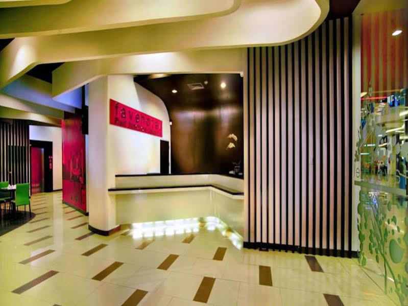 Favehotel Pluit Junction Jakarta Exteriör bild